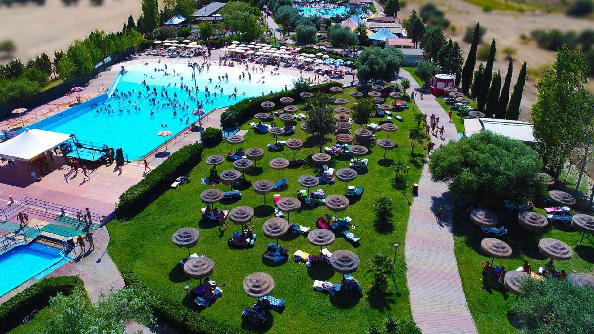 Golf & Sea Residence Is Molas Pula Luaran gambar